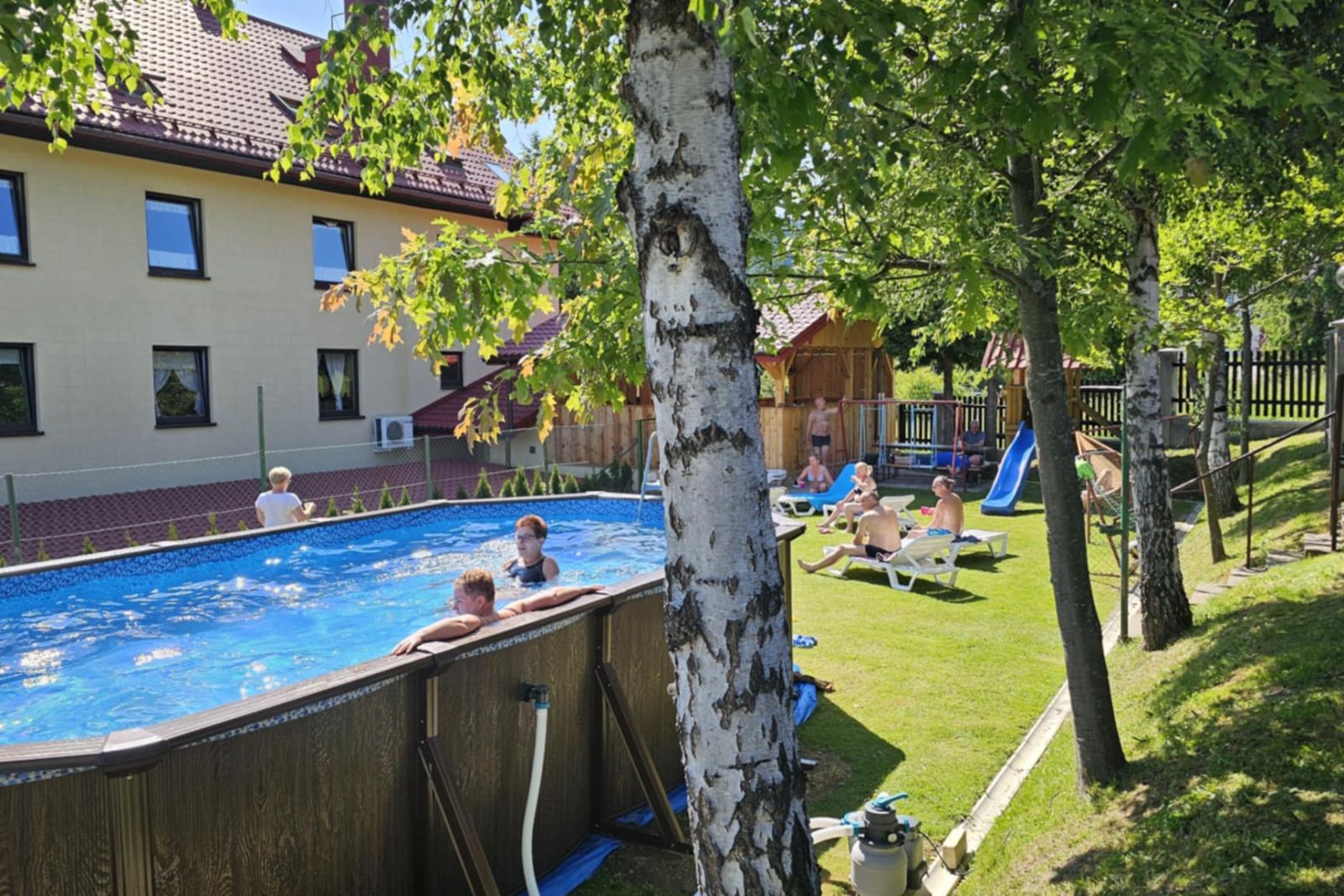 Basen Odkryty - Willa Odnova